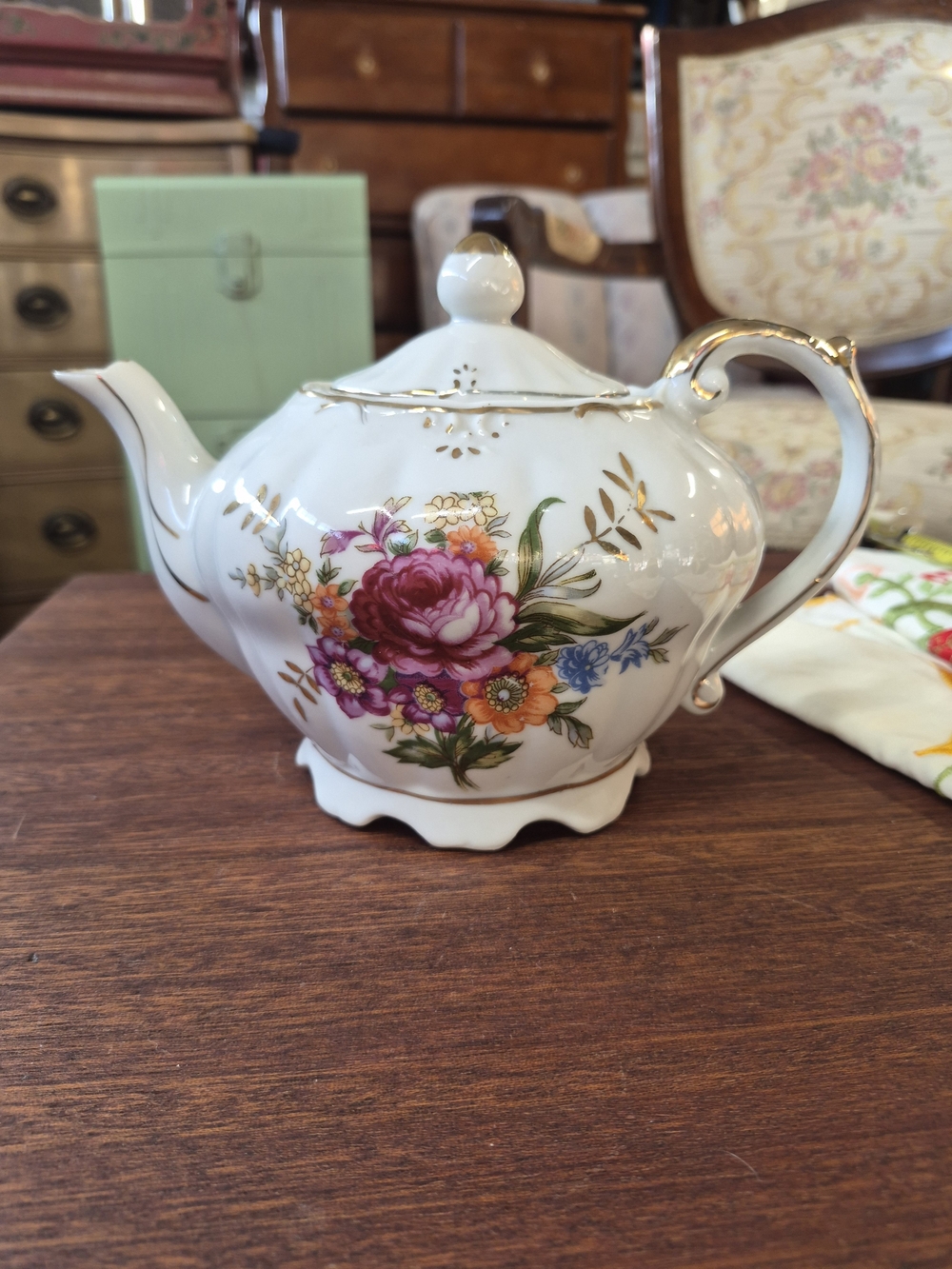 White Porcelain Floral Teapot with Gold Trim music box